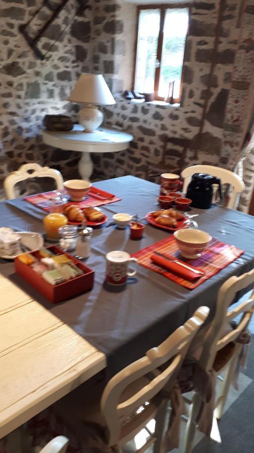 Bed and Breakfast La Forge Allègre Exterior foto